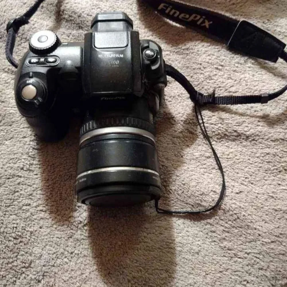 FUJI Digital Camera